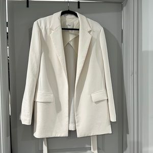 Aritzia Wilfred Esteli ivory blazer in size small